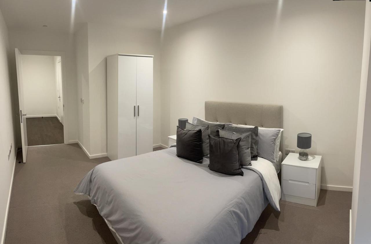 Immaculate 2Bed Apartment In London- City Views ภายนอก รูปภาพ
