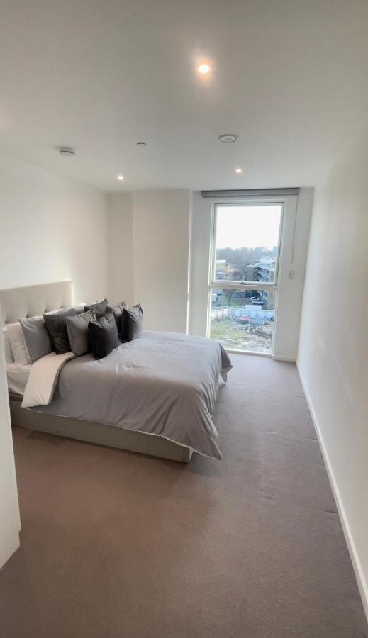 Immaculate 2Bed Apartment In London- City Views ภายนอก รูปภาพ